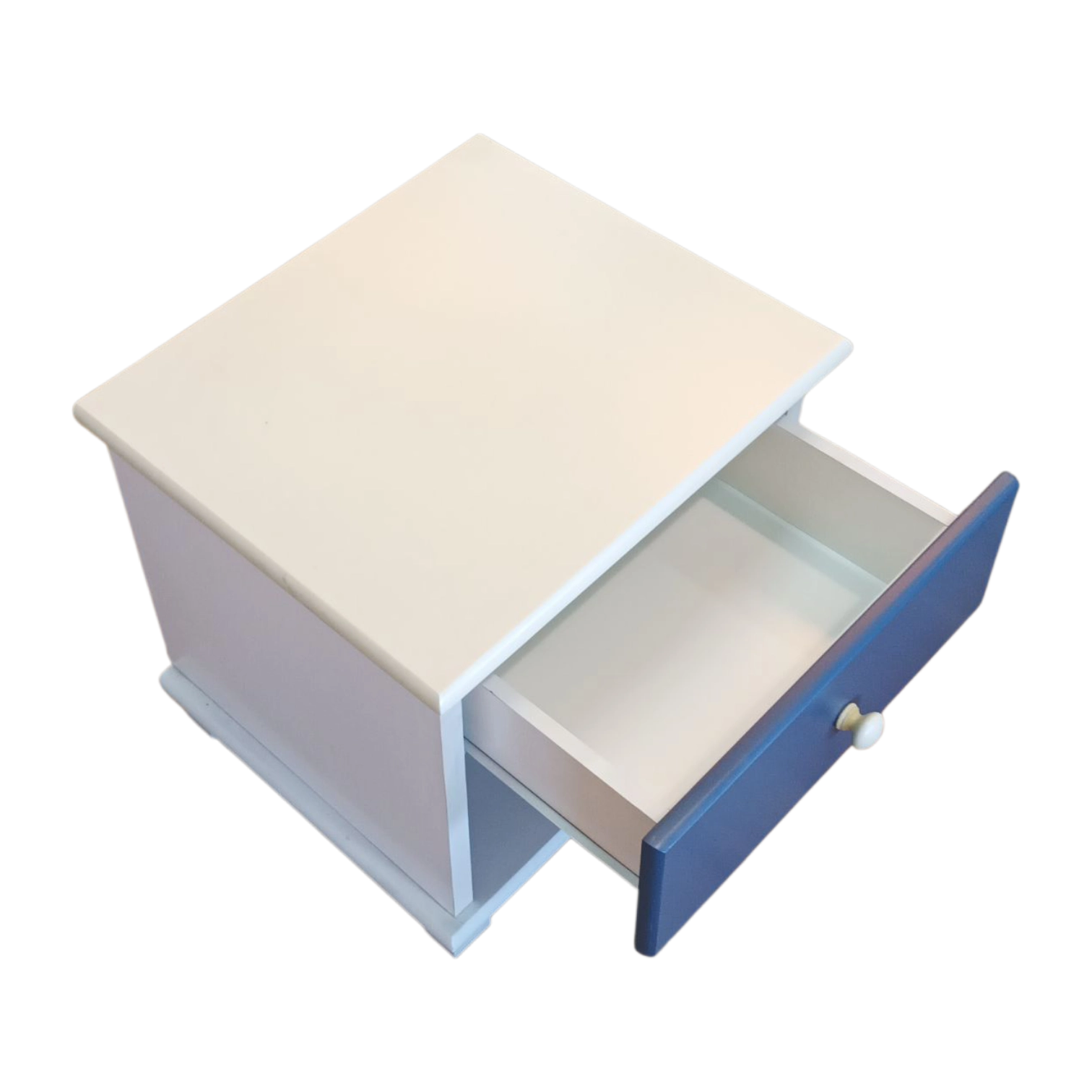 Kids Side table – Jet – Top View – White Frame Blue Drawers- 37.5x44x42cm Jet Night Stand - Image 3