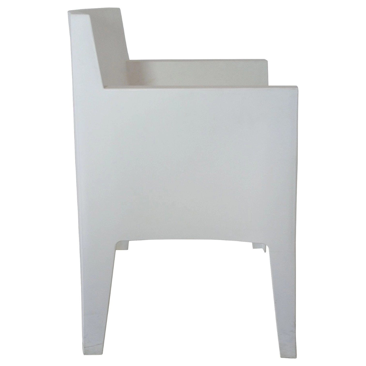12245039017_20240315_151820 Plastic Outdoor Arm Chair - Loungh Chair 55(L) x 62(D) x 77(H) cm White